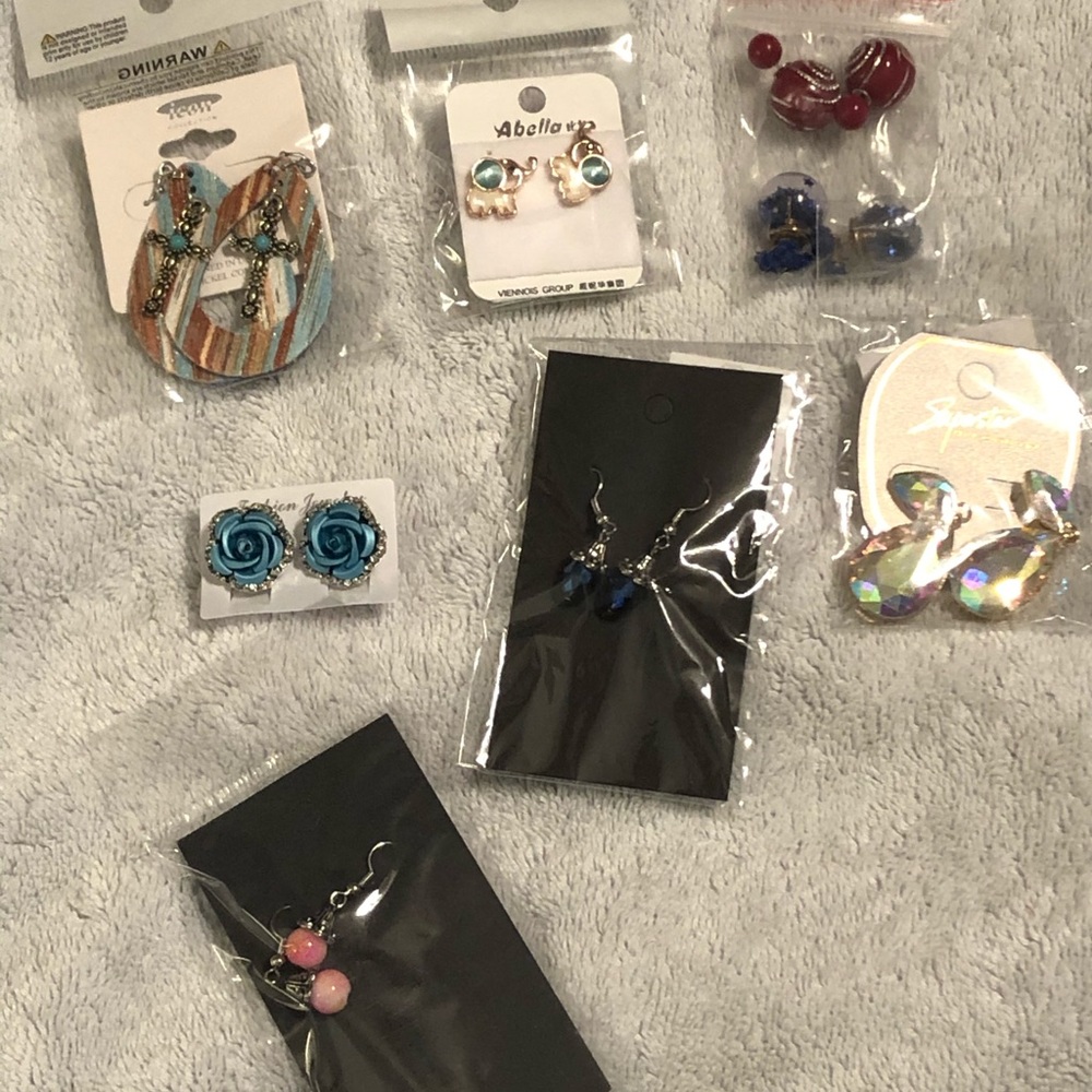 8 new pairs of earrings